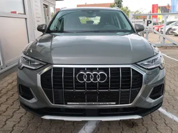 AUDI Q3 1 5 TFSI advanced Mild Hybrid  APP  ACC  LED