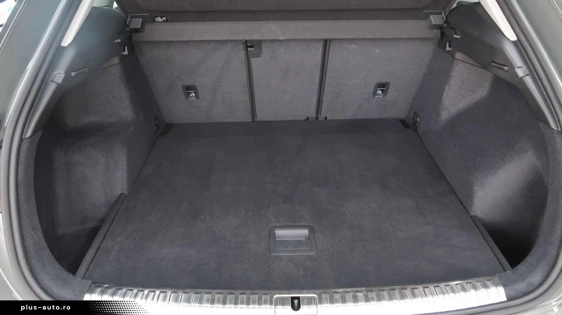 AUDI Q3 1 5 TFSI advanced Mild Hybrid  APP  ACC  LED