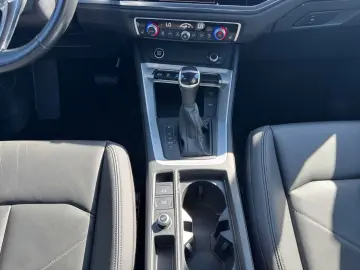 AUDI Q3 35 TFSI S tronic advanced RFK NAVI KEYLESS