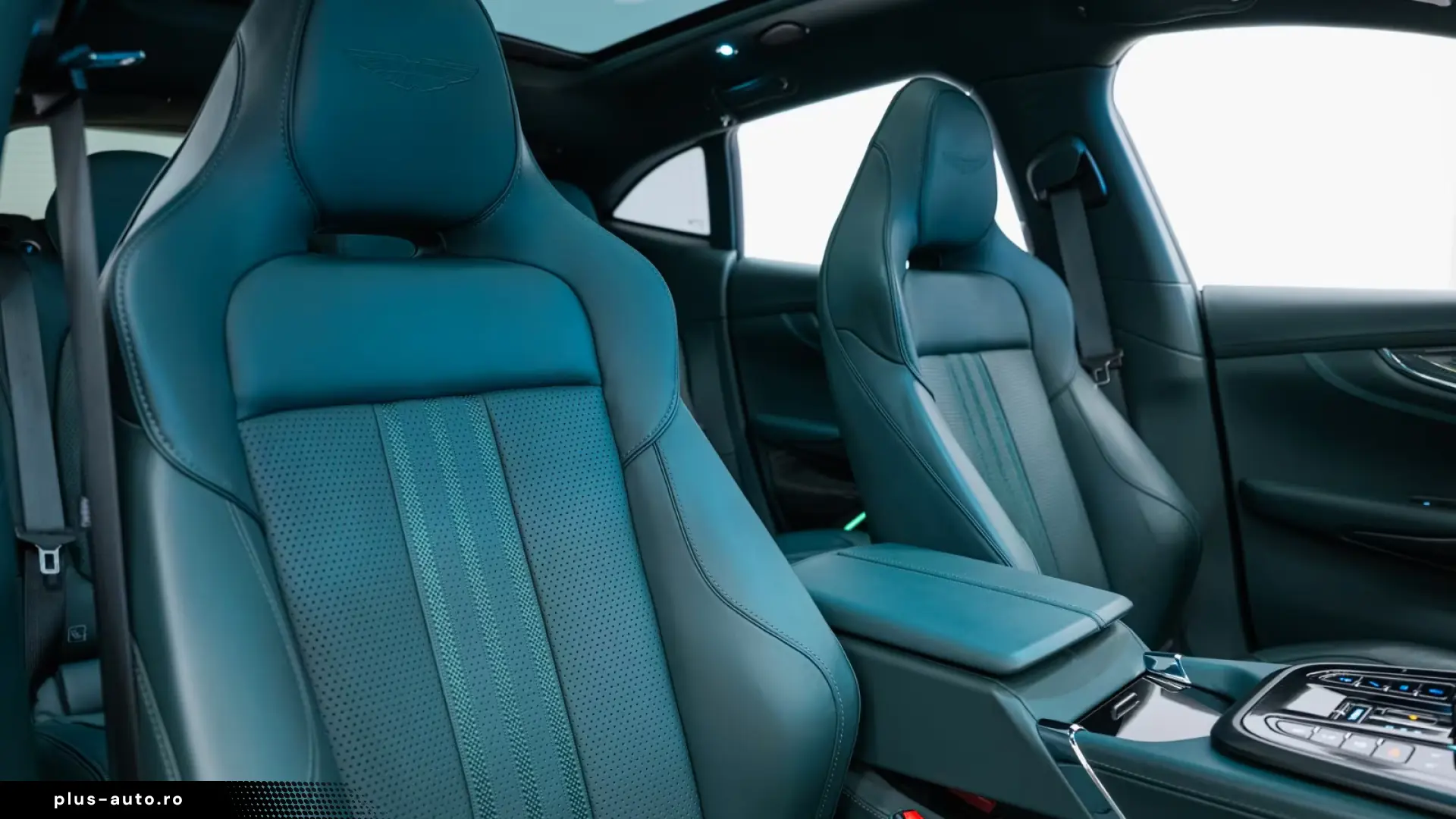 Aston Martin 4.0 V8 DBX707  Full  Bowers & Wilkins