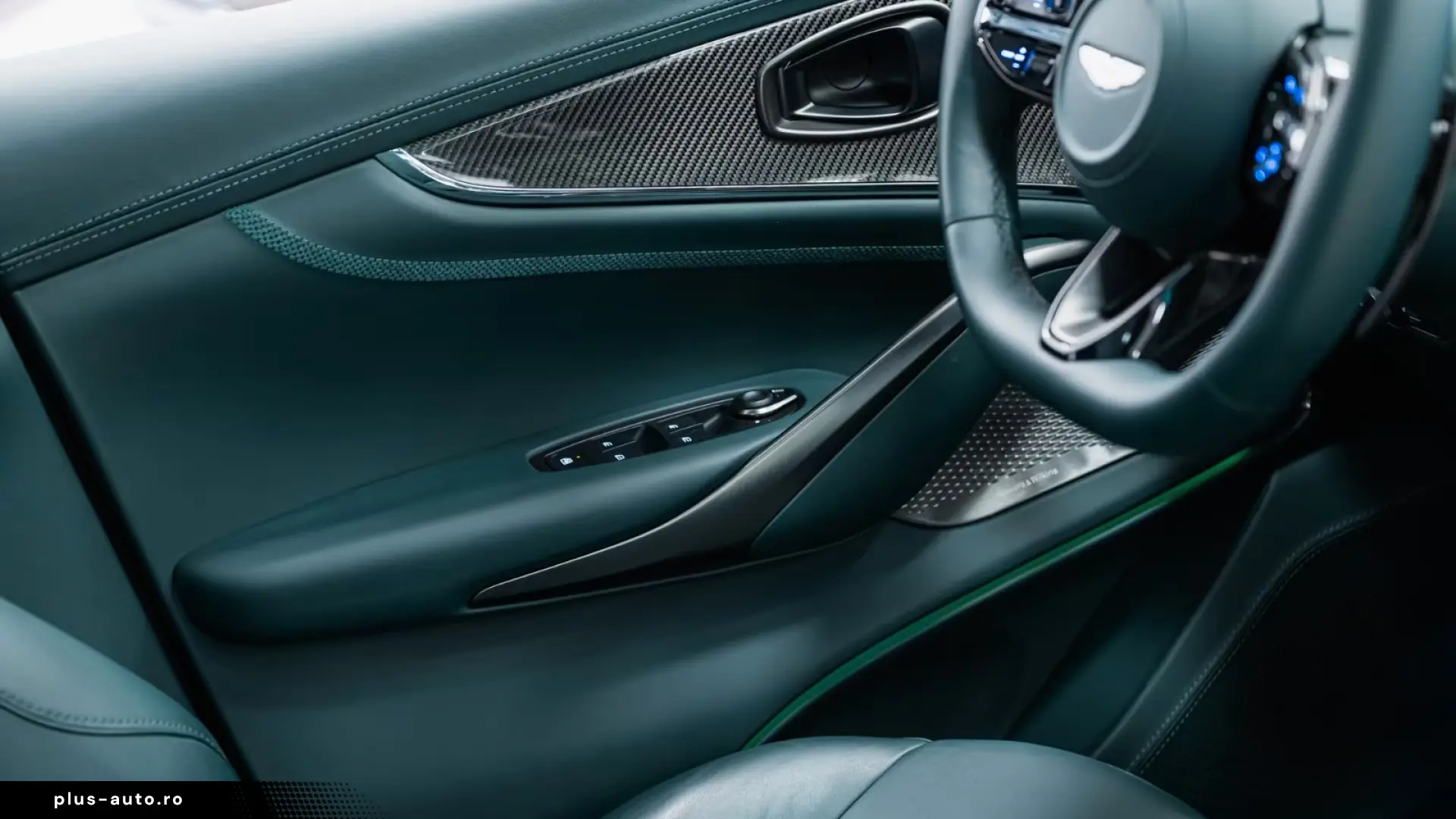Aston Martin 4.0 V8 DBX707  Full  Bowers & Wilkins