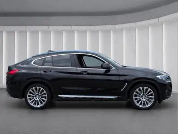 BMW X4 30i xDrive MHyb Laserlicht ACC Head-Up Leder