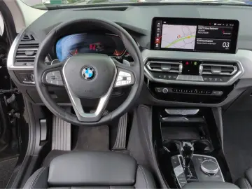 BMW X4 30i xDrive MHyb Laserlicht ACC Head-Up Leder
