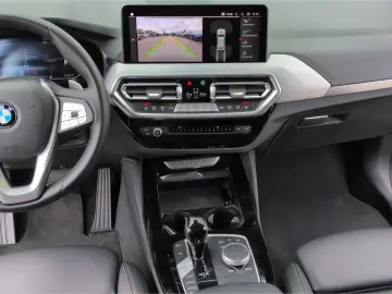 BMW X4 30i xDrive MHyb Laserlicht ACC Head-Up Leder