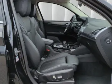 BMW X4 30i xDrive MHyb Laserlicht ACC Head-Up Leder