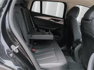 BMW X4 30i xDrive MHyb Laserlicht ACC Head-Up Leder