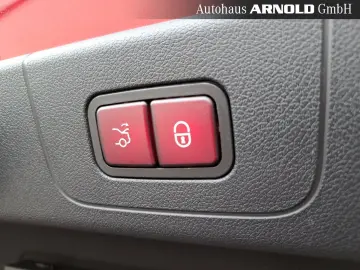 MERCEDES-BENZ CLA 250  EQ AMG-Line HuD PanoD. DISTRO…