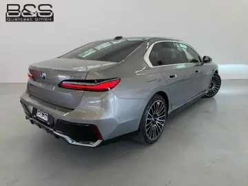 BMW 740 d xDrive M Sport