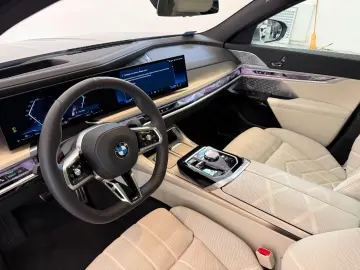 BMW 740 d xDrive M Sport