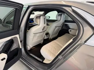 BMW 740 d xDrive M Sport