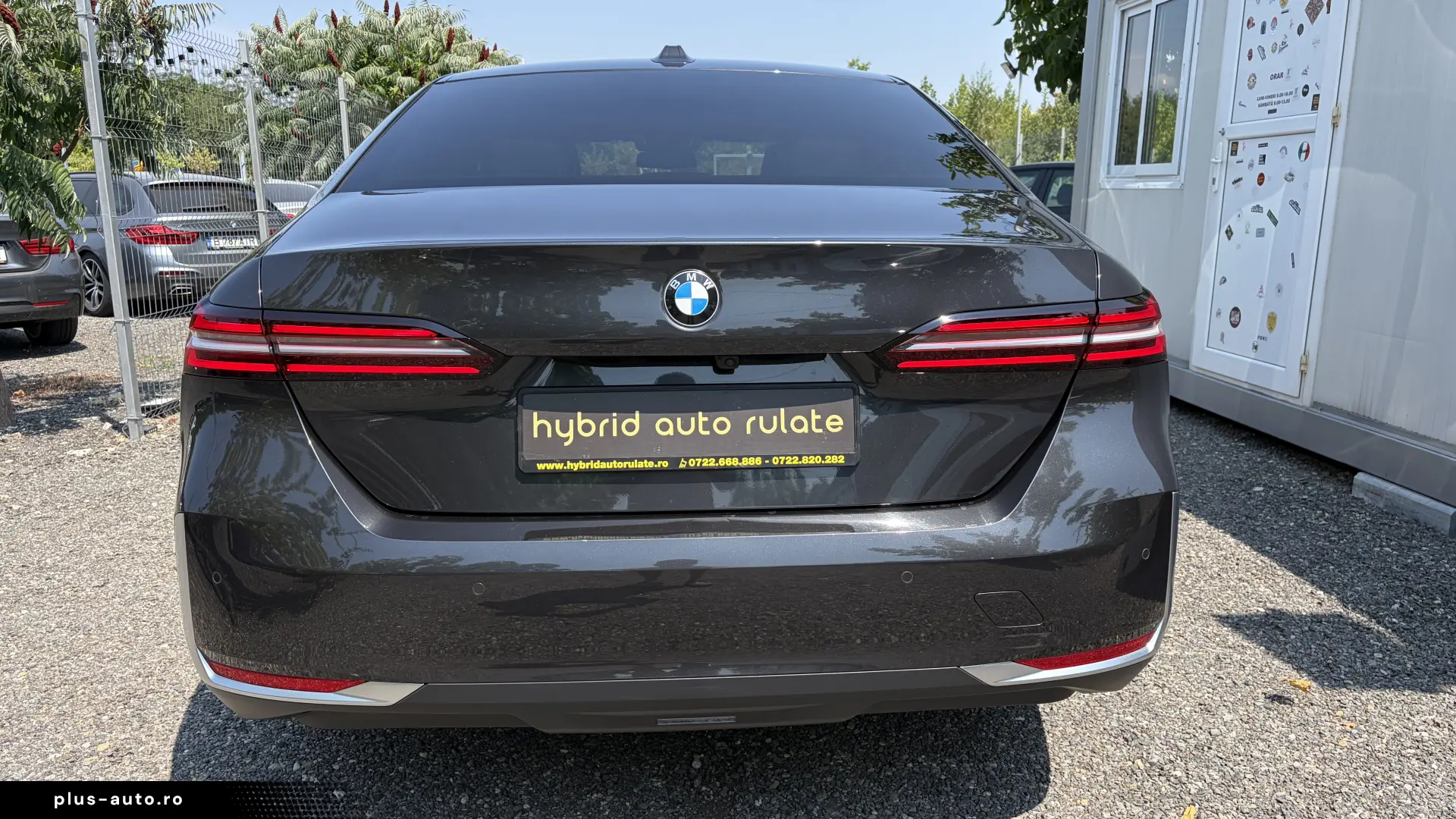 BMW 520 2.0 BENZINA MHEV 208 CP