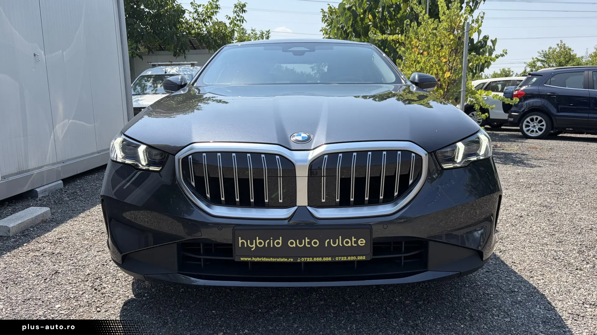 BMW 520 2.0 BENZINA MHEV 208 CP