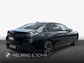 BMW 740 xDrive Sportpaket B&W Surround DAB