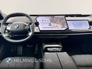 BMW 740 xDrive Sportpaket B&W Surround DAB