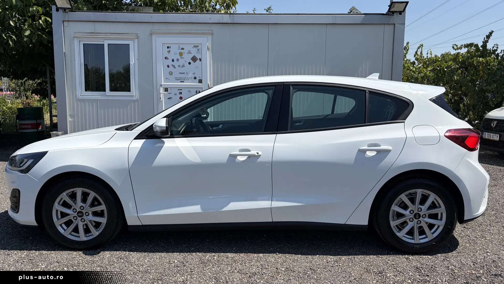 FORD FOCUS