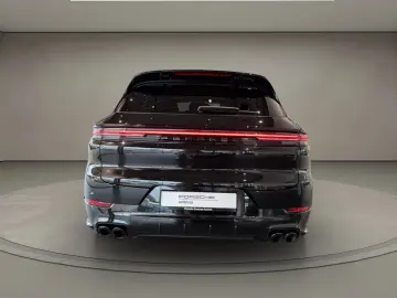 Porsche Cayenne S E-Hybrid