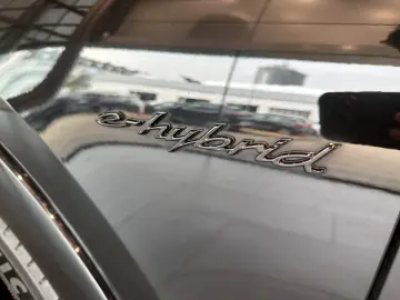 Porsche Cayenne S E-Hybrid