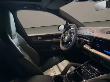 Porsche Cayenne S E-Hybrid