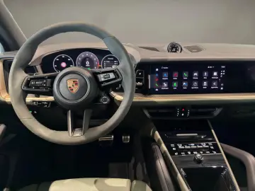 Porsche Cayenne S E-Hybrid