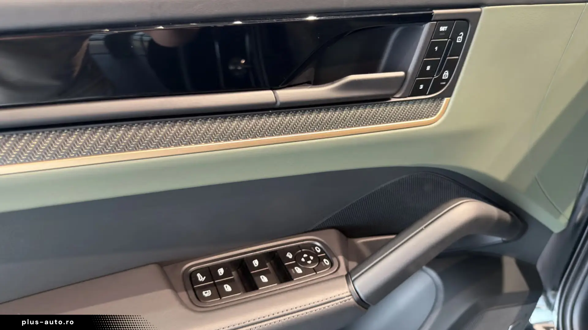 Porsche Cayenne S E-Hybrid