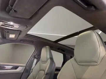 Porsche Cayenne S E-Hybrid