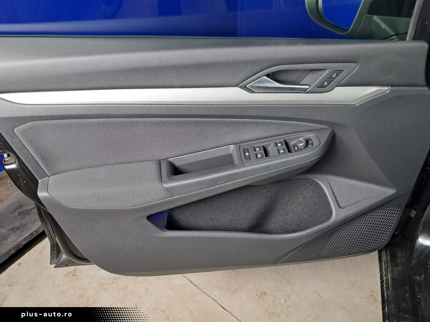 VOLKSWAGEN GOLF VIII DSG7 CONFORTLINE