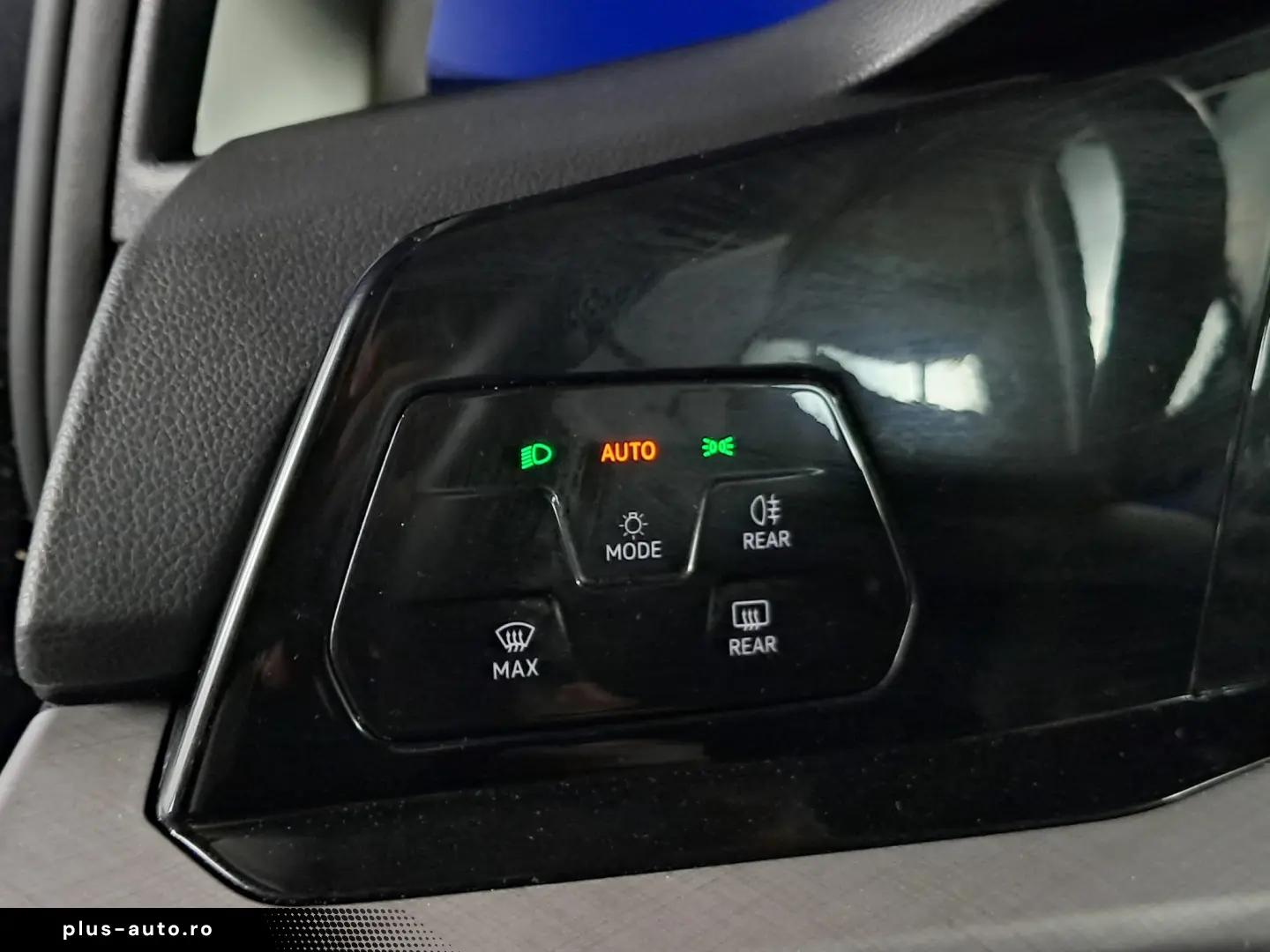 VOLKSWAGEN GOLF VIII DSG7 CONFORTLINE