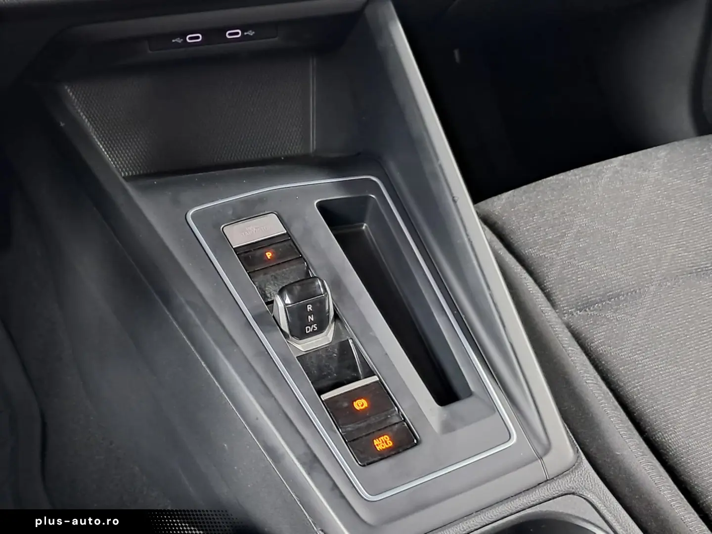 VOLKSWAGEN GOLF VIII DSG7 CONFORTLINE