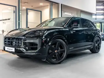 Porsche Cayenne Black Edition
