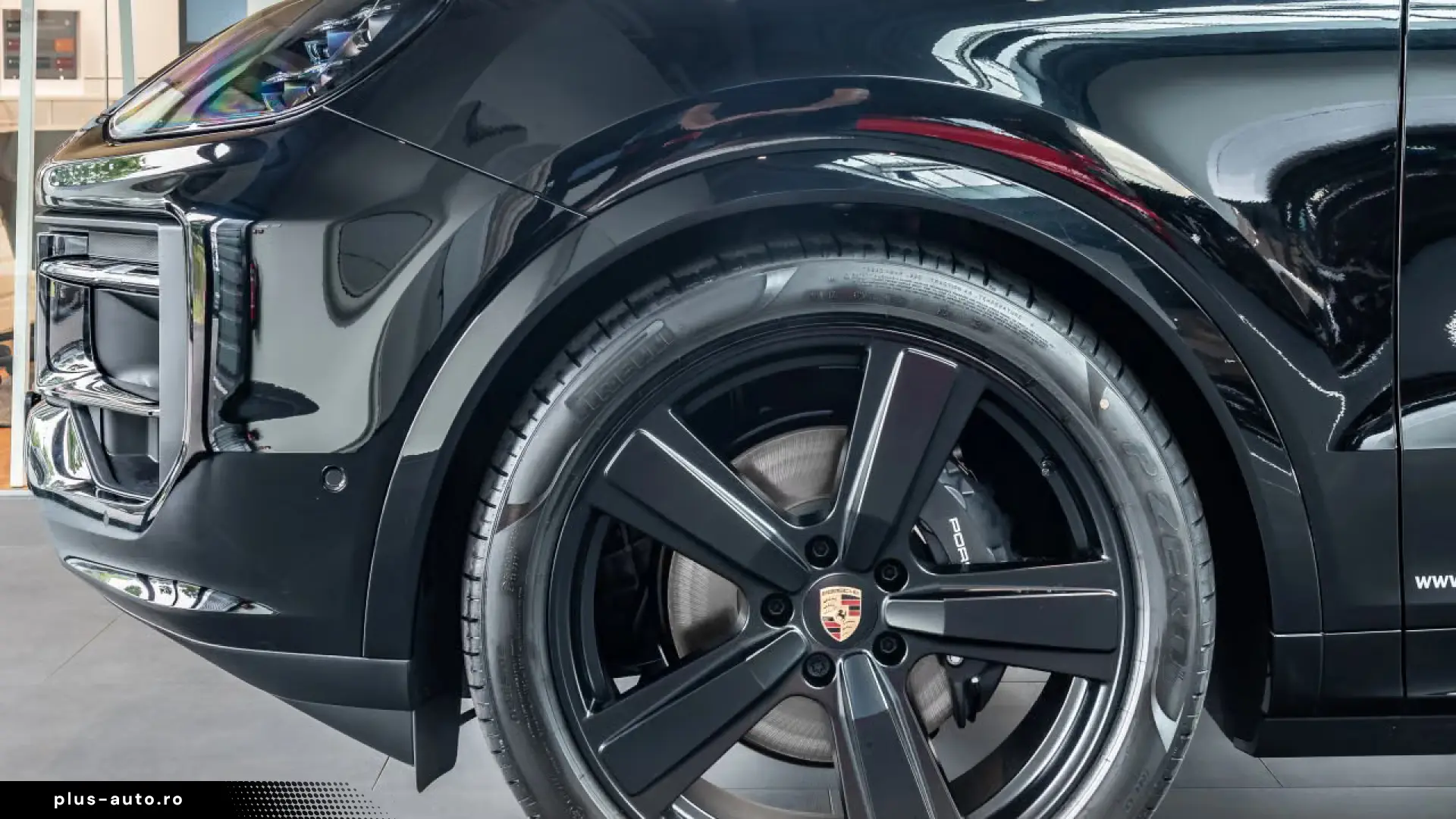 Porsche Cayenne Black Edition