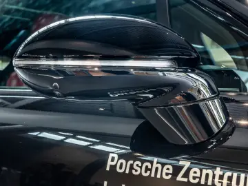 Porsche Cayenne Black Edition