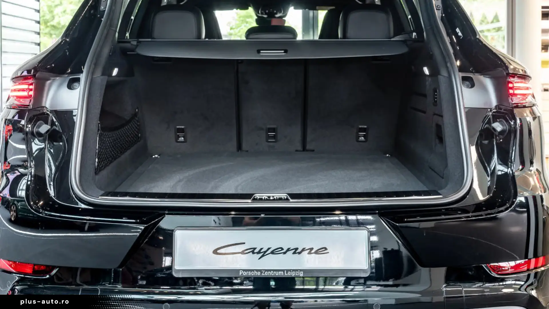 Porsche Cayenne Black Edition