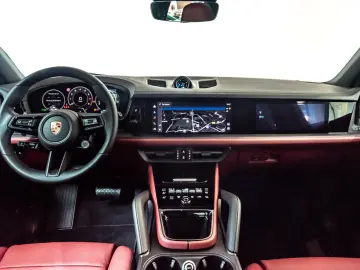 Porsche Cayenne Black Edition
