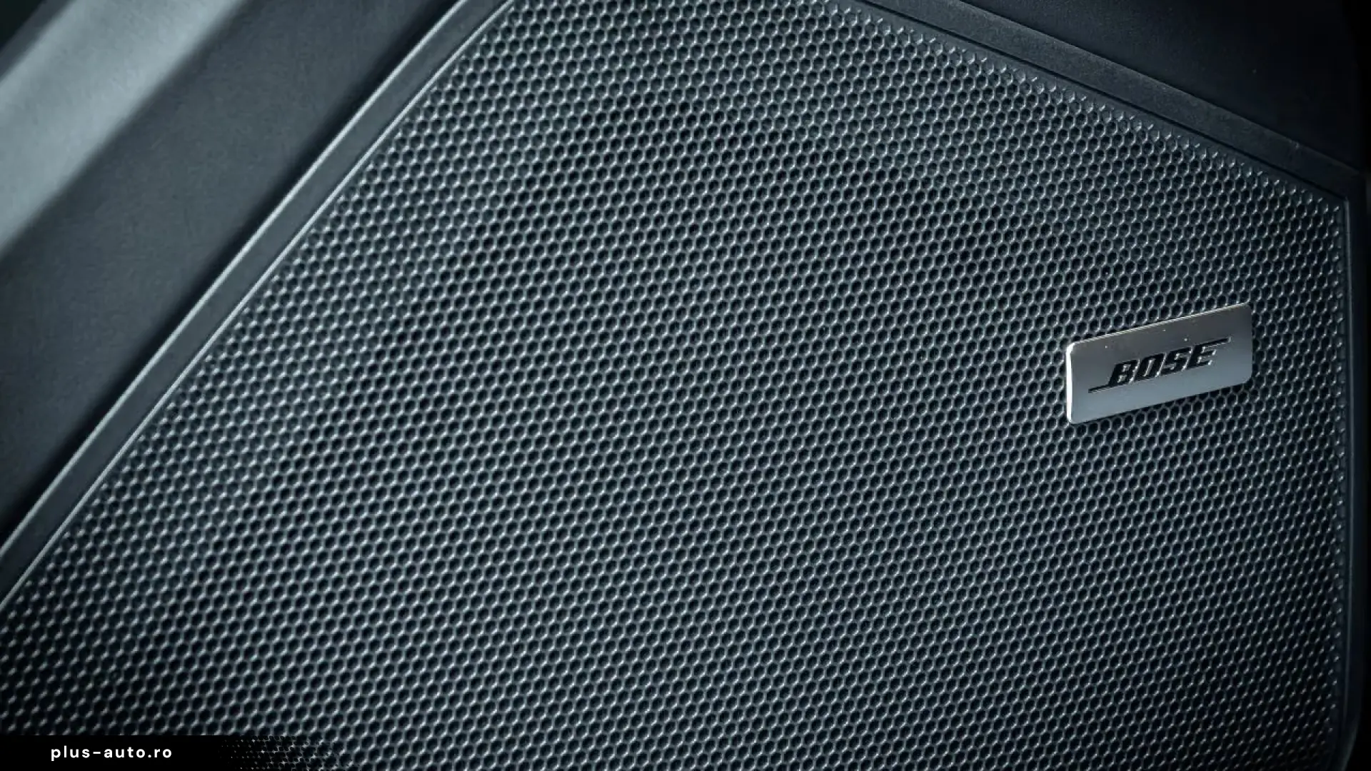 Porsche Cayenne Black Edition