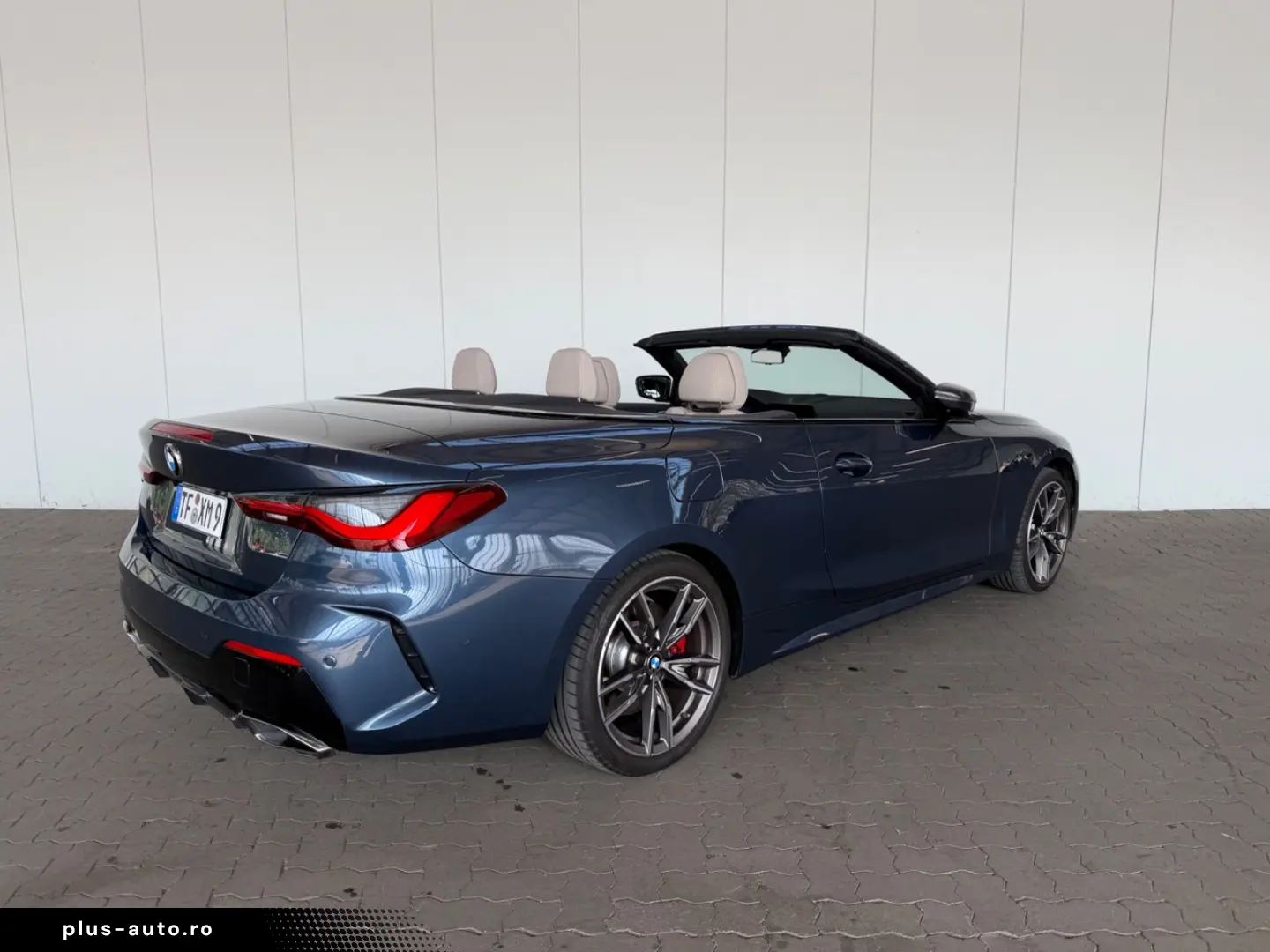 BMW M440i xDrive Cabrio Standhzg BMW Checkheft 360