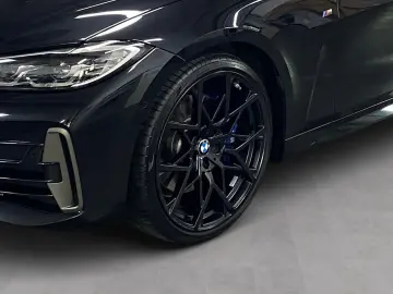 BMW M440i xDrive Coupé LiveCockpitProf Head-Up HiFi