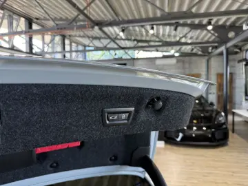 BMW M440 i Coupé DEUTSCH G.SHD AHK KAMERA H&K