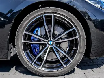BMW M440i xDrive M Sport ACC RFK NAVI LED PDC V H