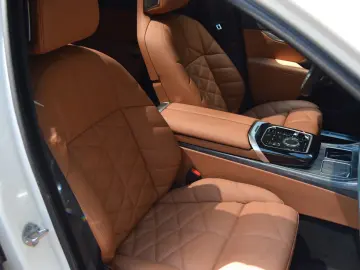 BMW 740i M Sport