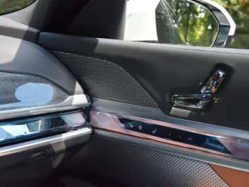 BMW 740i M Sport