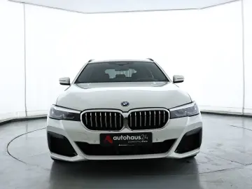 BMW 5er - 530 e M Sport Navi HUD PDC DAB