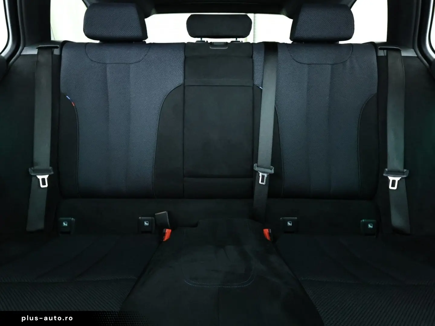 BMW 5er - 530 e M Sport Navi HUD PDC DAB