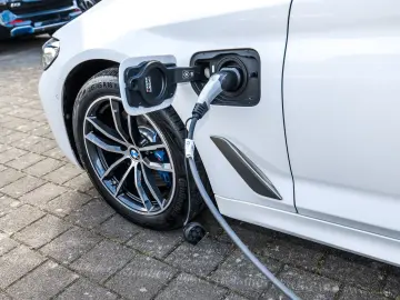 BMW 530e xDrive A M Sport