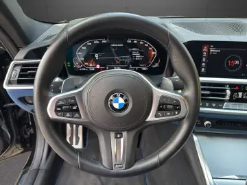 BMW M440i xDrive Coupe Head-Up Laserlicht harman kar