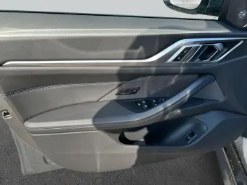 BMW M440i xDrive Gran Coupe  Glasdach  Laser Licht