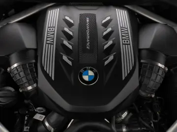 BMW X5 M50i Panorama 360  Laser HUD H K Individual