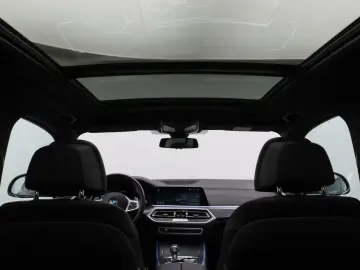 BMW X5 M50i Panorama 360  Laser HUD H K Individual