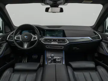 BMW X5 M50i Panorama 360  Laser HUD H K Individual