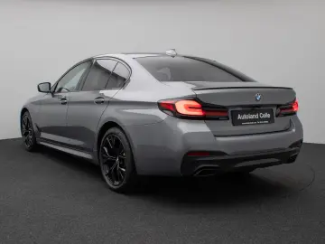 BMW 530d M Sport 360 Laser B&W HUD Individual 19Zoll