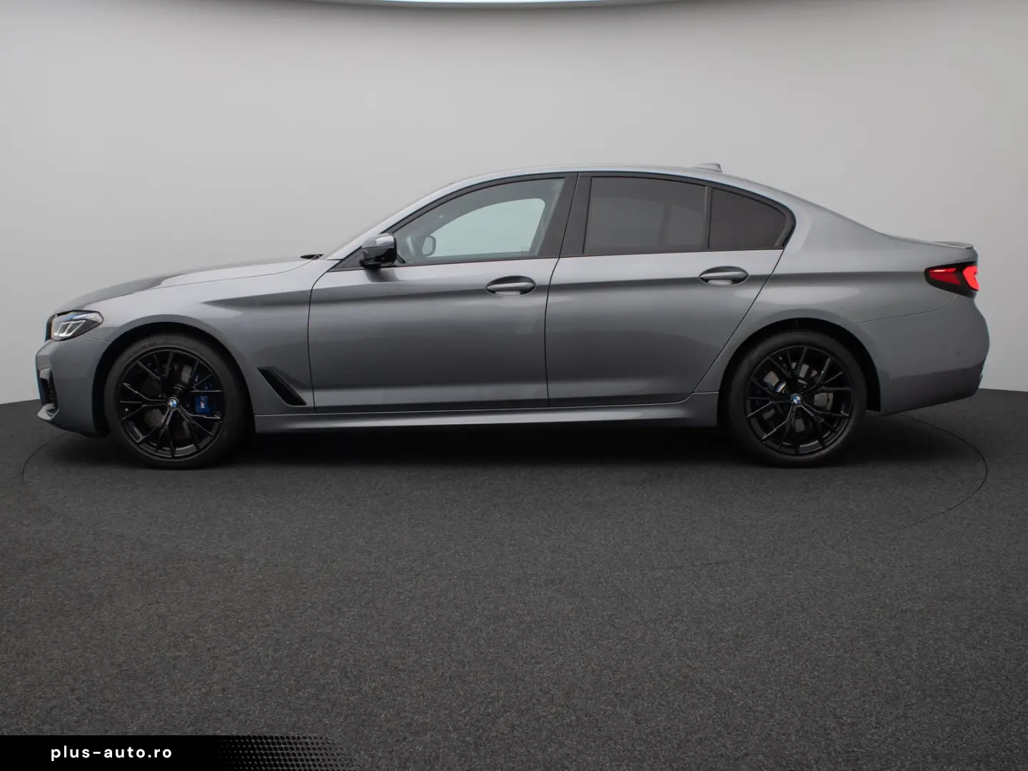 BMW 530d M Sport 360 Laser B&W HUD Individual 19Zoll